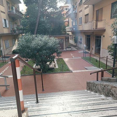 Appartamento Per 4 In Via Tiburtina, Wi-Fi, Metro B E Bus Per Il Centro E La Sapienza Roma Eksteriør bilde